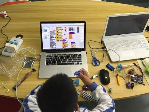 良心推荐福州地区2022全新实力前几的少儿编程培训机构