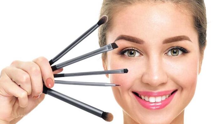 嘉兴10的影楼化妆培训学校