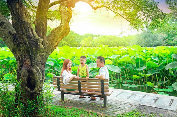 深圳学摄影去那里学 摄影师推荐陈阅摄影师培训