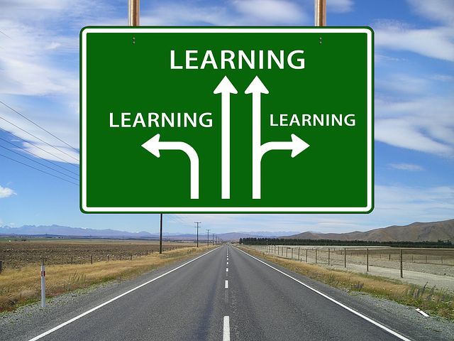 低学历起点自考专科学历层次要多久？一定晚吗？