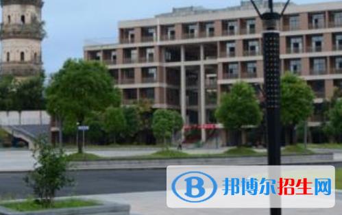 安徽2020年去铁路学校学什么专业好