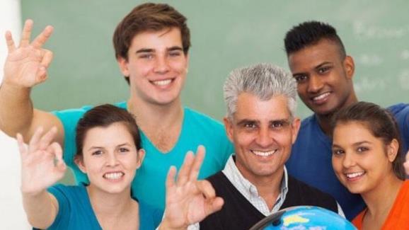 太原中专学校好还是大专好