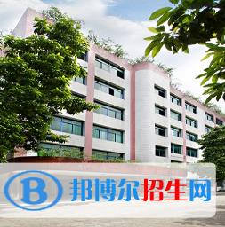 重庆初中生毕业读什么卫校好 重庆初中生毕业读什么卫校好