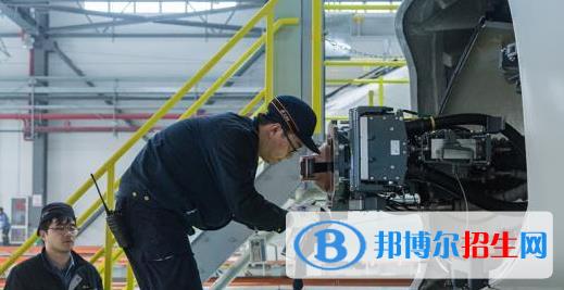 白银2020年男生读铁路学校有前途吗