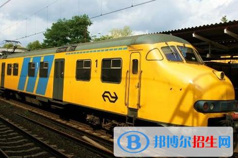 六盘水2020年女生学铁路学校怎么样