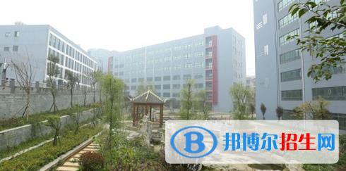 息烽中等职业学校地址在哪里