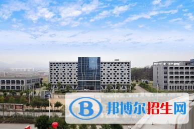 江西2020年初中生能读铁路学校吗