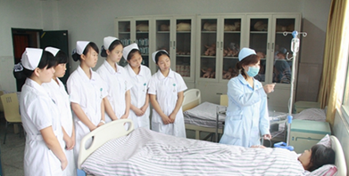 （乐山市医药科）教学活动