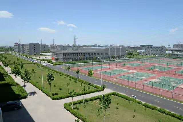 初中毕业上中专郑州哪家学校口碑好