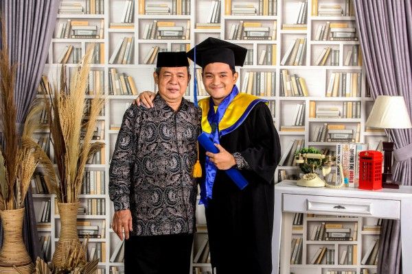 报名学化妆大概多少钱？